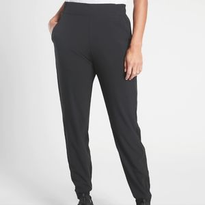 Athleta nwot black  Brooklyn lined pants mid rise 2